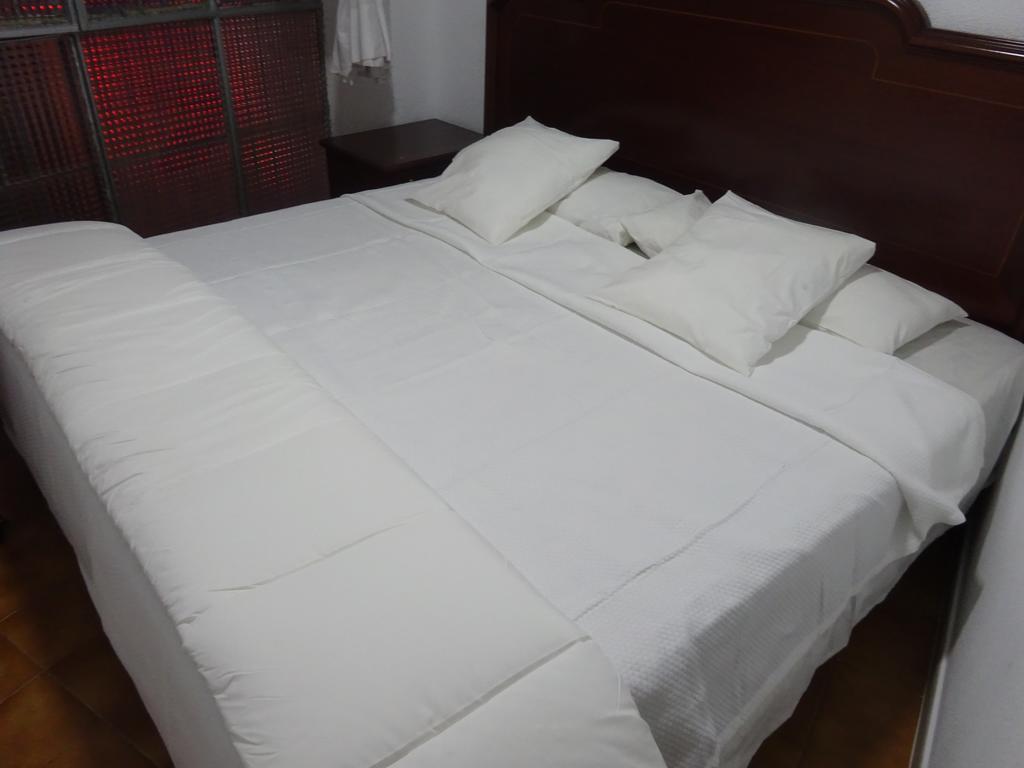 Hostal Lavapies Madrid Kamer foto